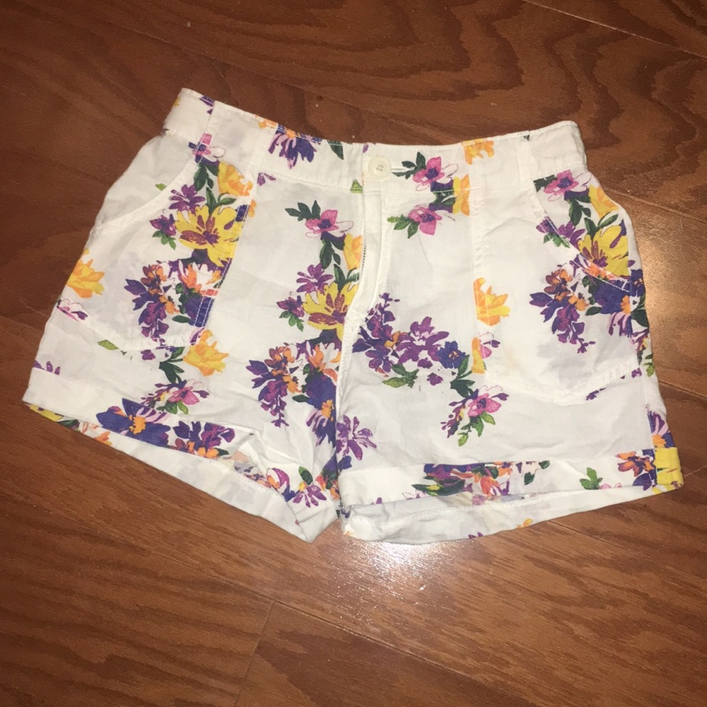 White floral shorts